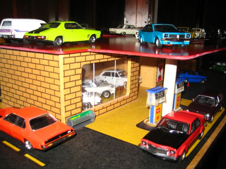 08 - completed garage with cars.JPG