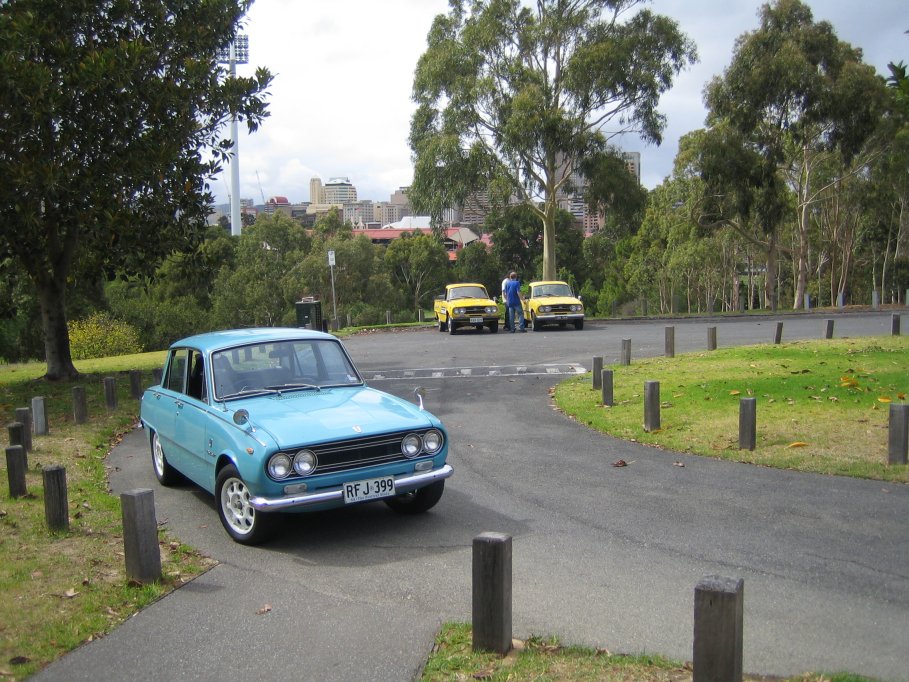 Ross's 1968 Isuzu Bellett Deluxe - 04 - with Ruston Wasps in the background.JPG