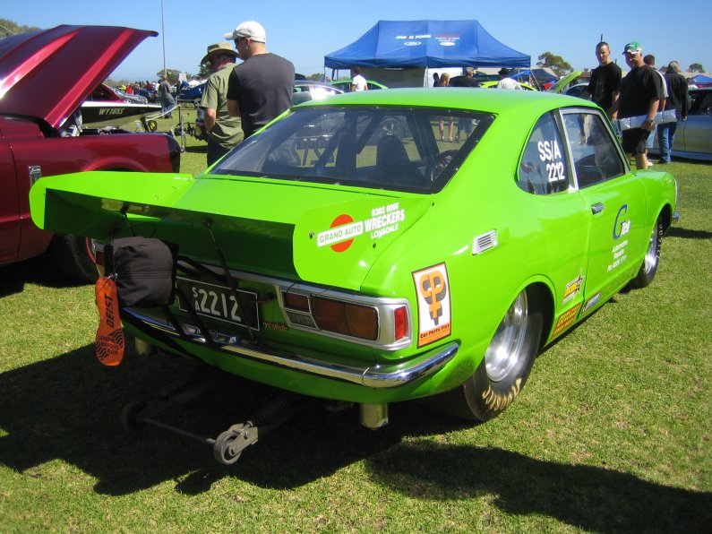 Toyota Corolla Sprinter GT drag car with monster V8 - 02.jpg