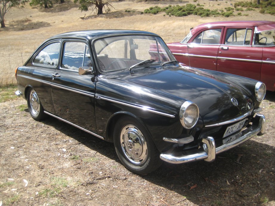 Volkswagen Type 3 fastback - 02.JPG