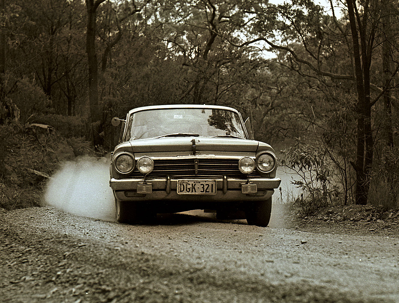 Car+Trial+1965+Holden+1965[1].jpg