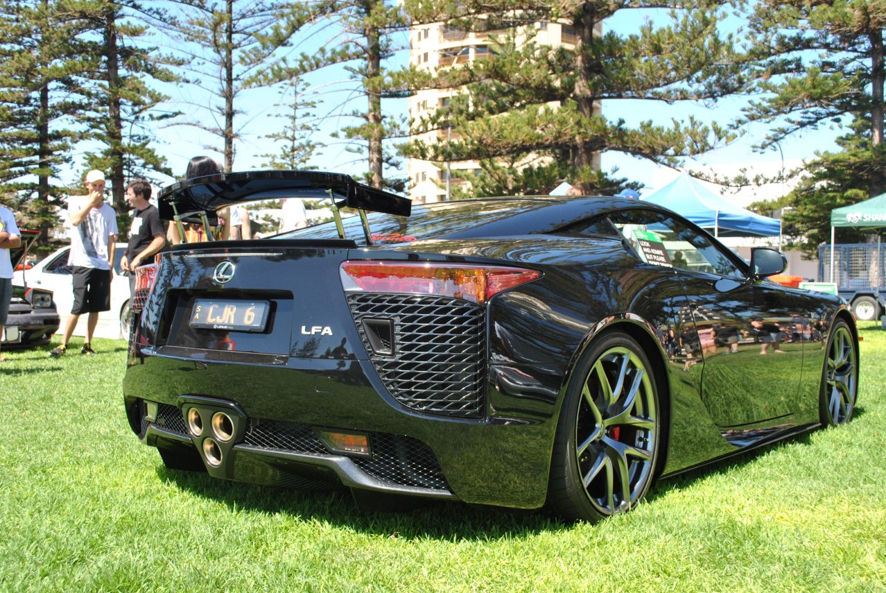 Lexus LF-A - 02.JPG