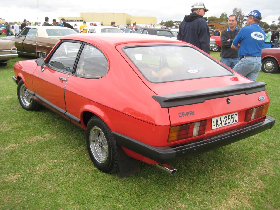 Ford Capri MkIII - 1978 - 02.jpg