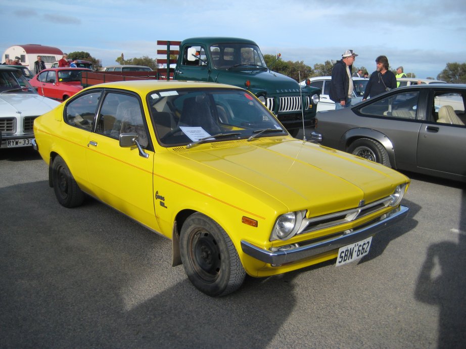 Holden TX Gemini coupe.JPG