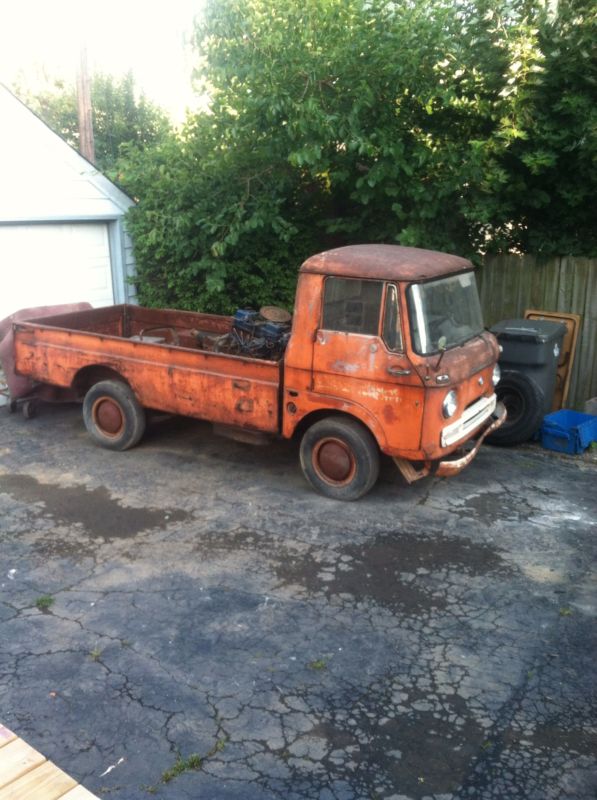 1962 Isuzu Elf Diesel .jpg