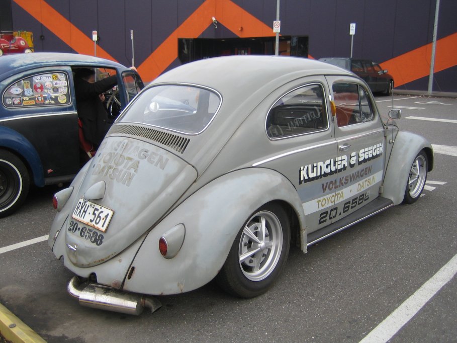 VW Beetle - Andrew - with original signwriting - 02.JPG