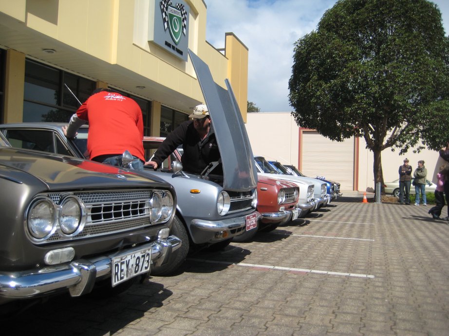 039 - fronts - foreground - Andrew Wald's sedan & Craig Robinson's GT.JPG