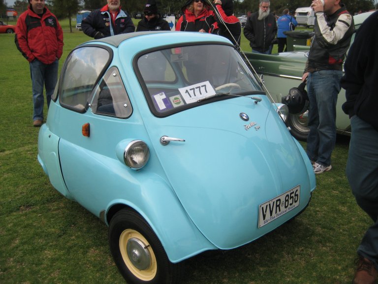 BMW Isetta 300 - 1954 - 03.JPG