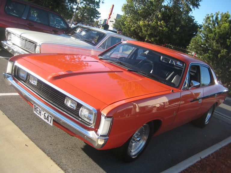 Chrysler VH Valiant Pacer.JPG