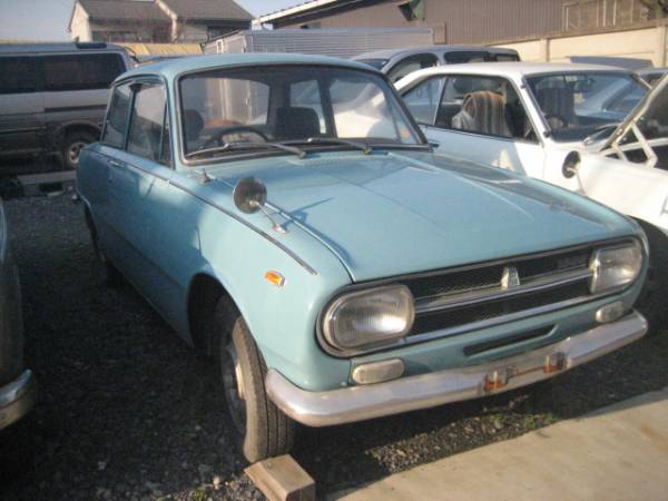 2 door bellett_front.jpg