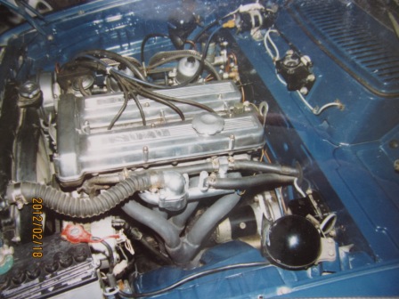 Glenns Blue DOHC Bellett 017.jpg