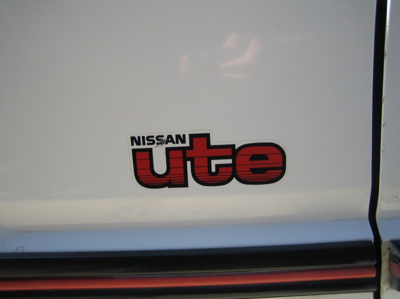 Nissan The Ute - 03.JPG