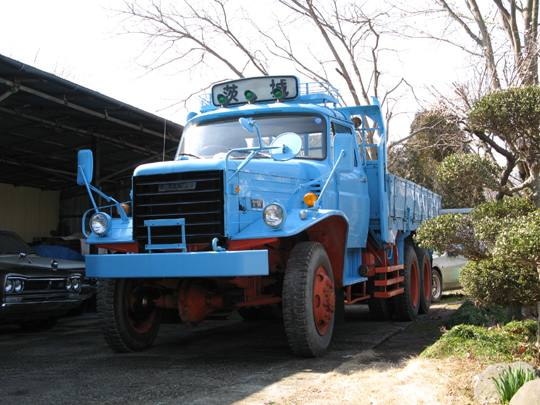 isuzu_tw_series_truck.jpg