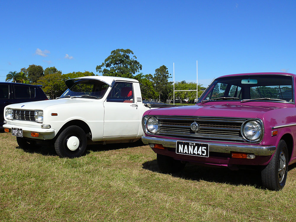 Mazda 1000 ute - minta with Datsun 1200.jpg