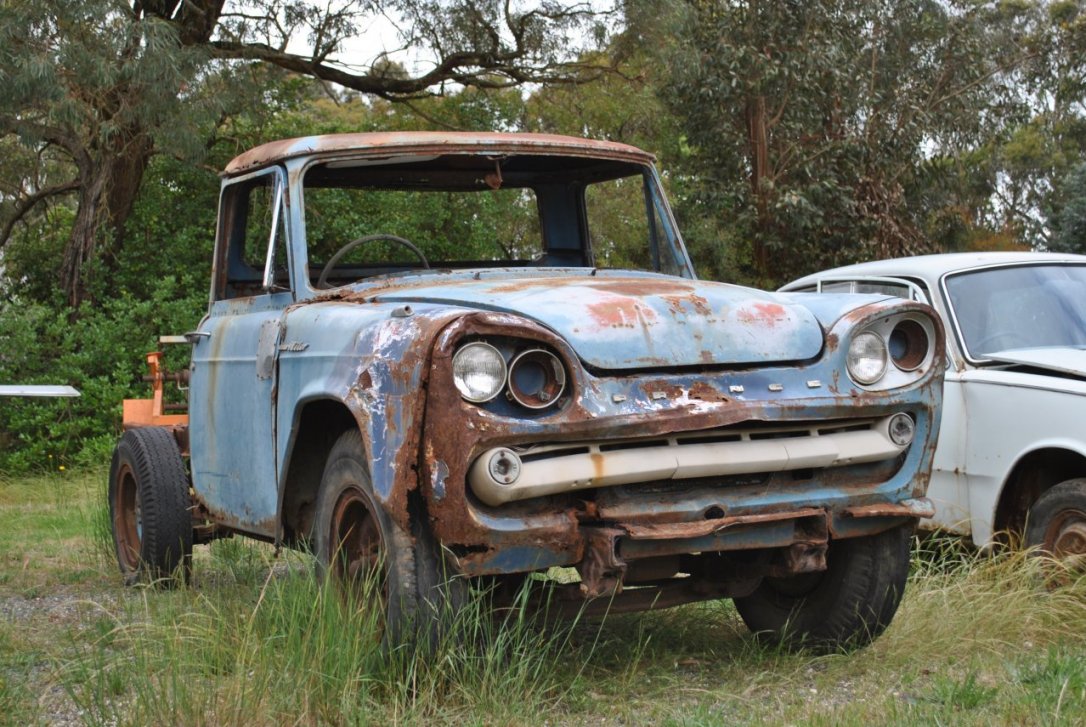 05 - Kerry's boneyard - Prince Super Miler.JPG