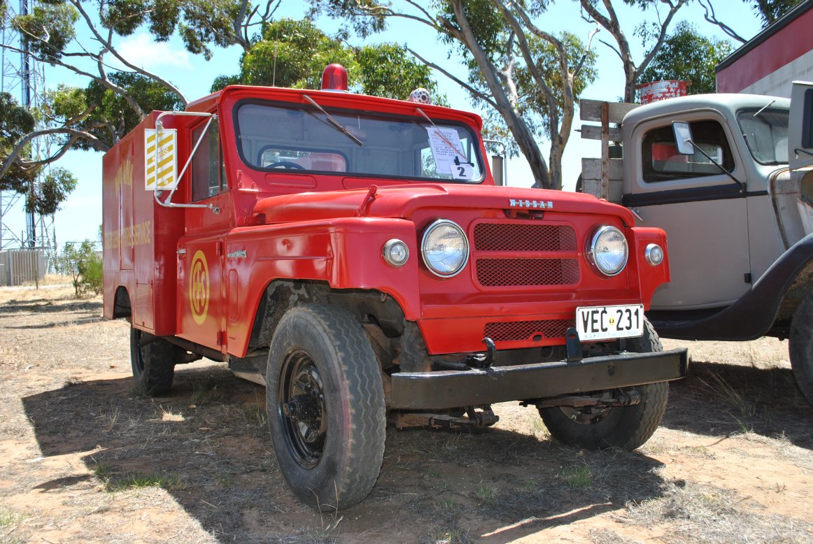 Nissan Patrol - 1965 - 02.JPG